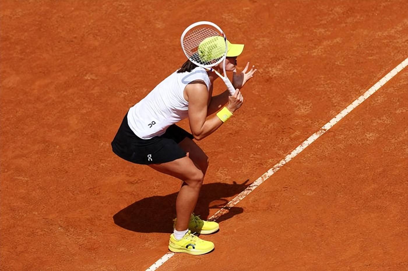 九游体育app-Doinb在皇家马德里比赛中领先优势明显，持续失利引发热议！-九游体育app