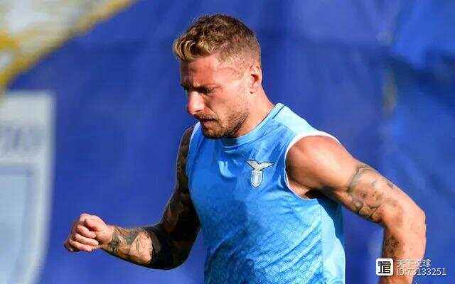 赛前拉齐奥调整名单以备德甲，更衣室发声环节打磨，信心回归，纪律约束更严格